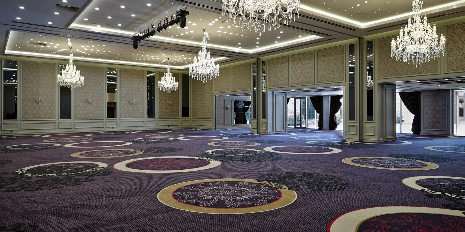 คราวน์ พลาซา อิสตันบูล ออร์ยาพาร์ค Hotel ภายนอก รูปภาพ